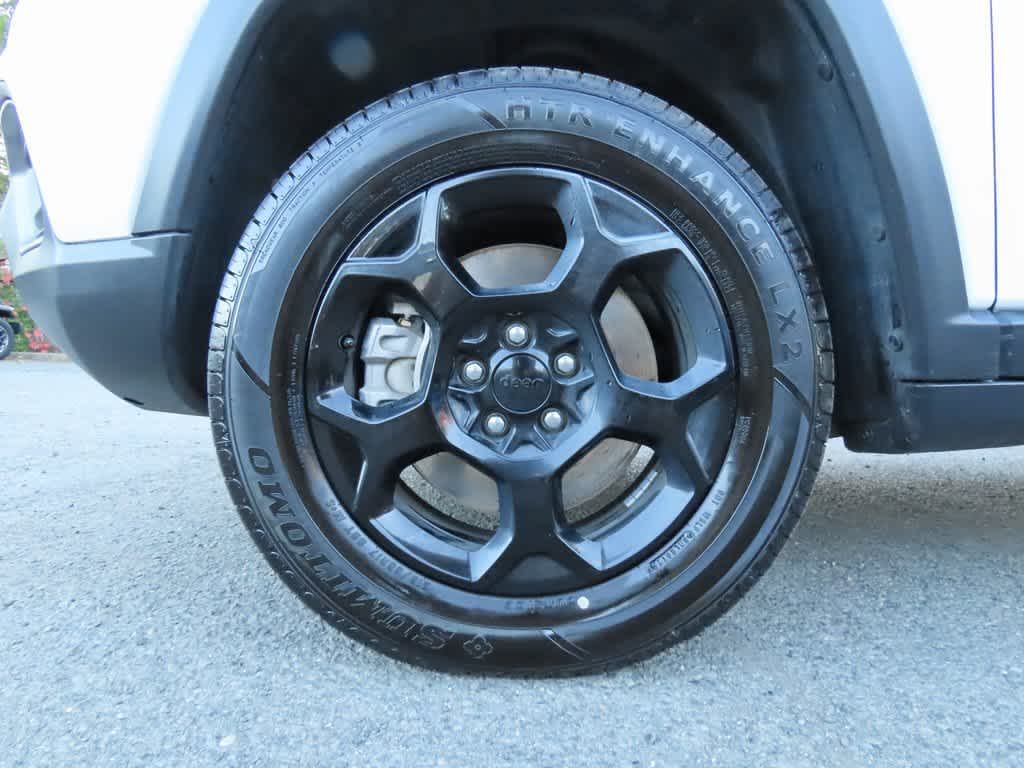 Thumbnail: 2024 Jeep Compass - 10