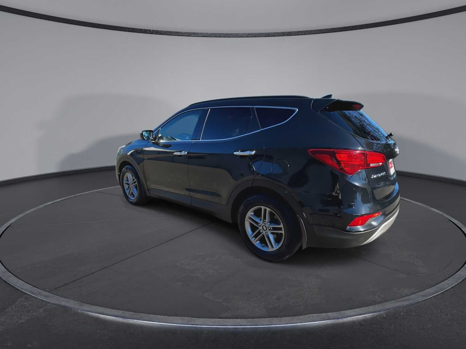 Thumbnail: 2017 Hyundai Santa Fe - 6