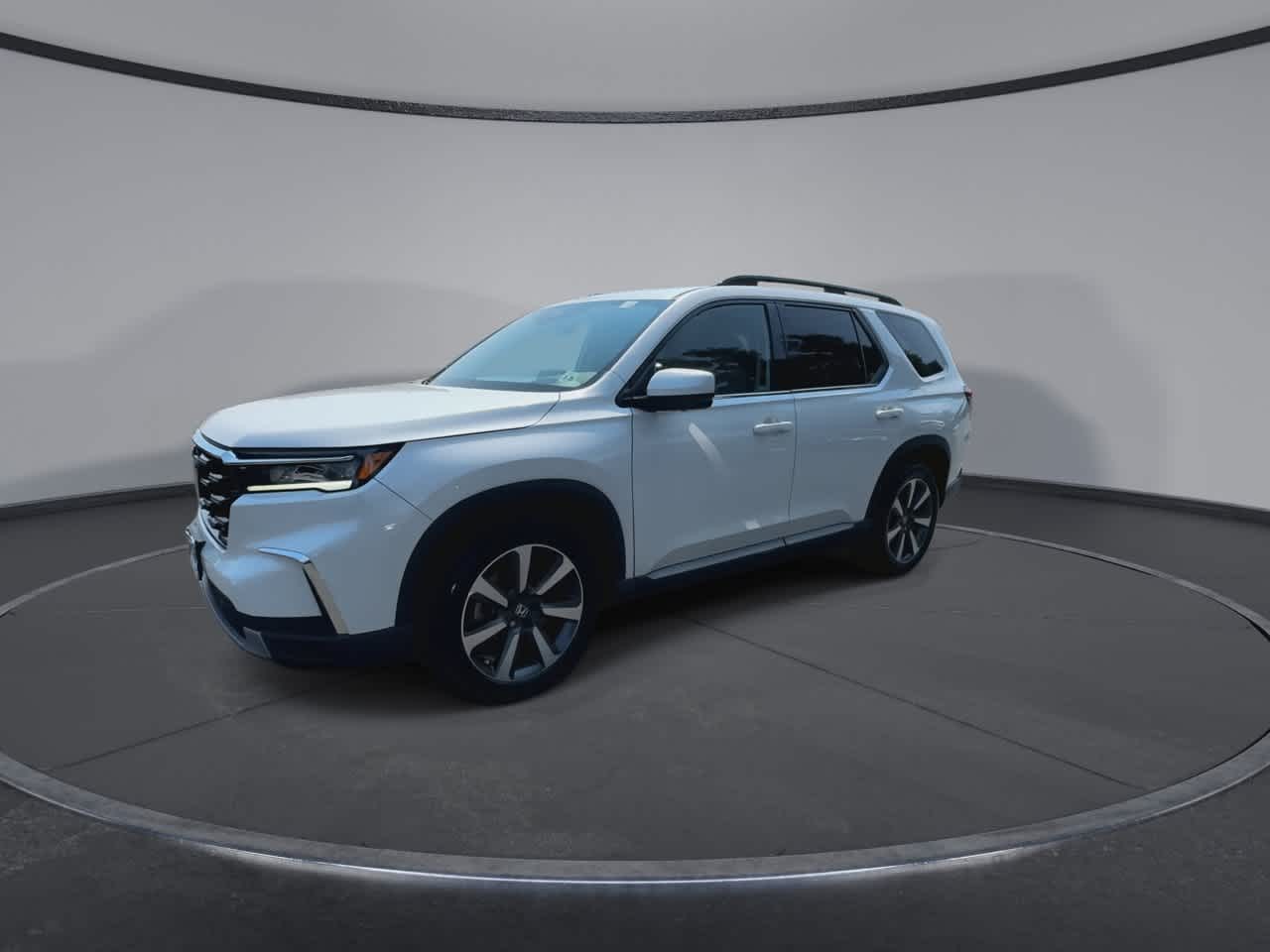 Thumbnail: 2023 Honda Pilot - 4
