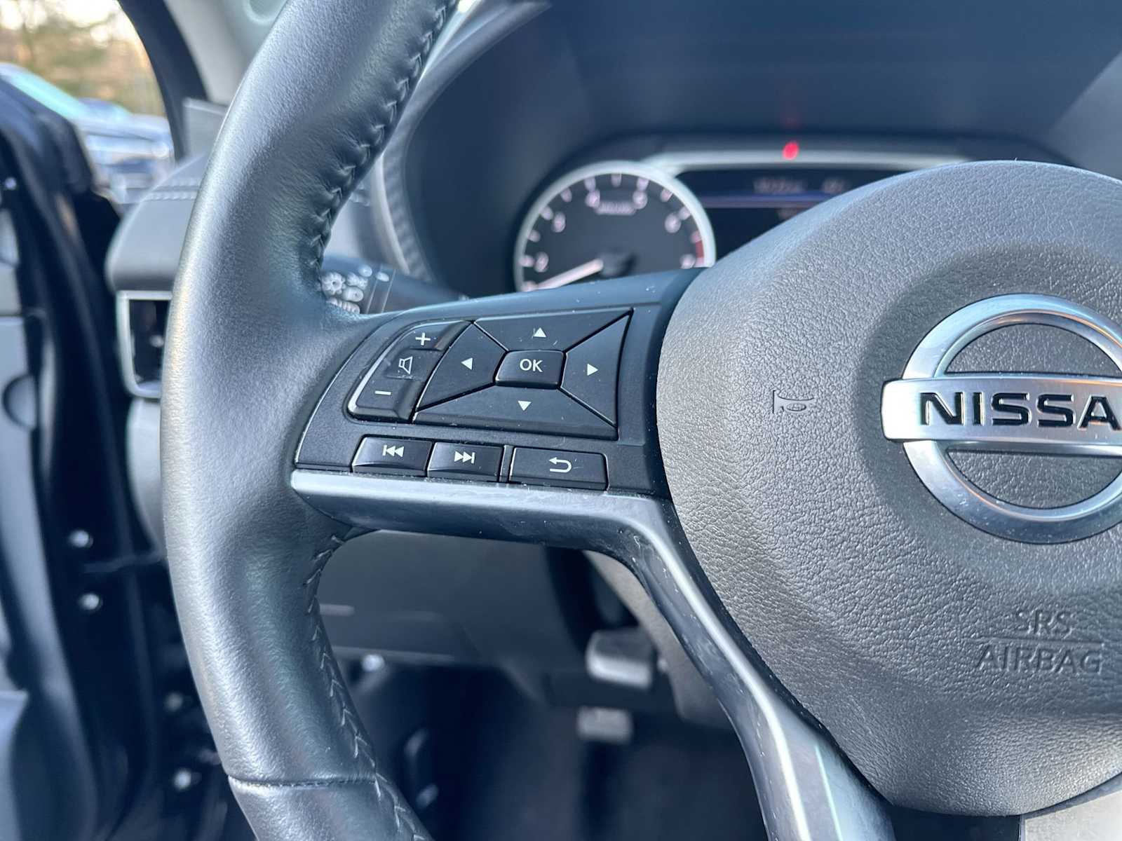 Thumbnail: 2023 Nissan Sentra - 24