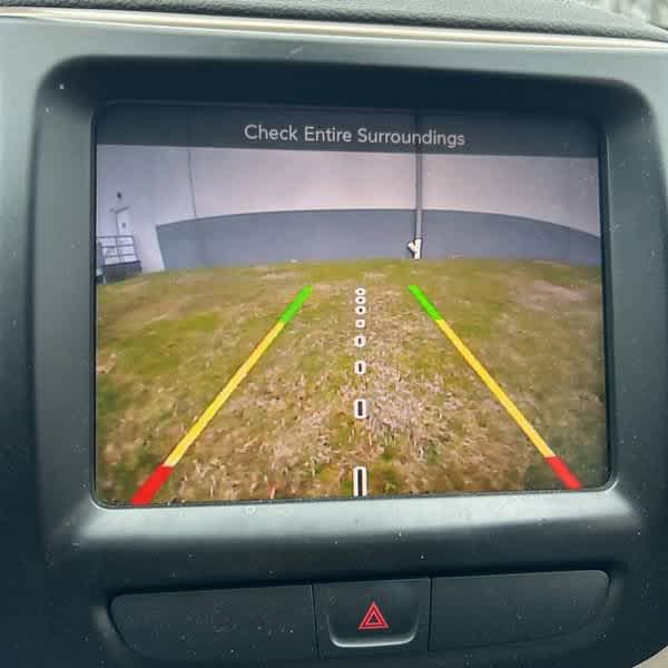 Thumbnail: 2015 Jeep Cherokee - 19