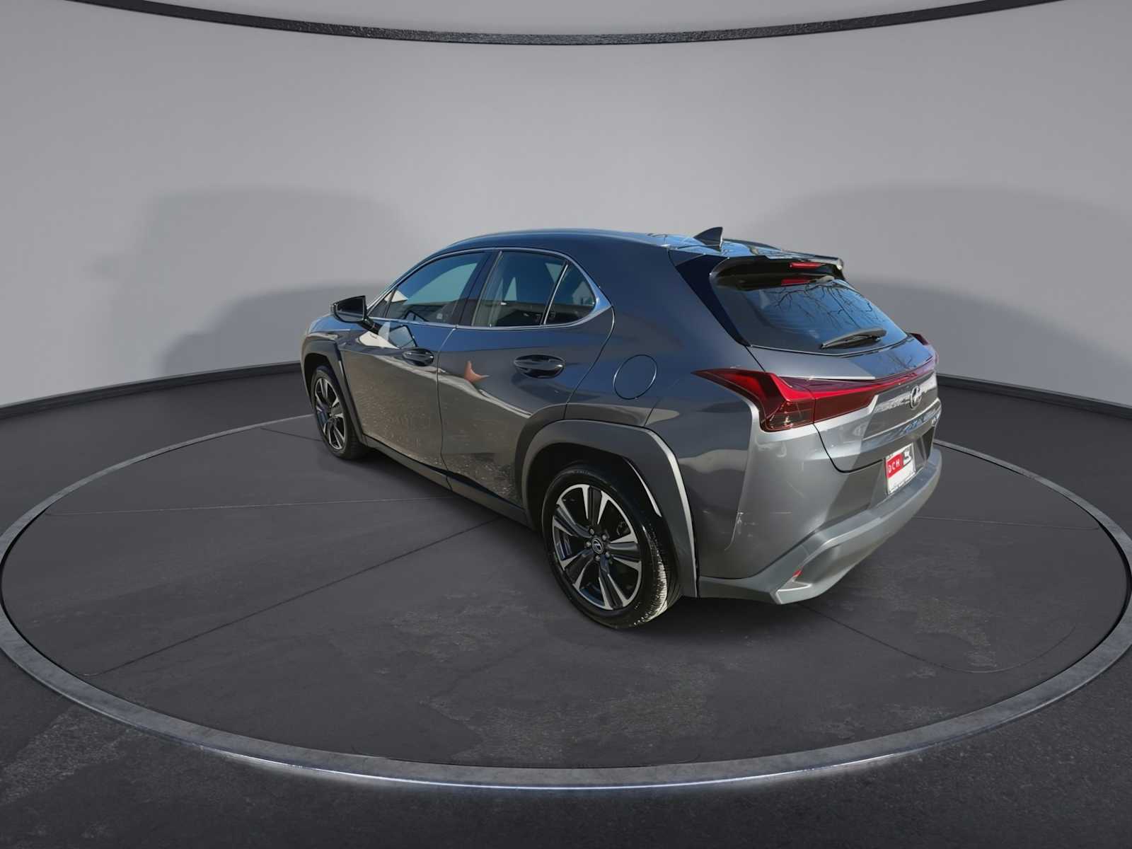Thumbnail: 2023 Lexus UX - 6