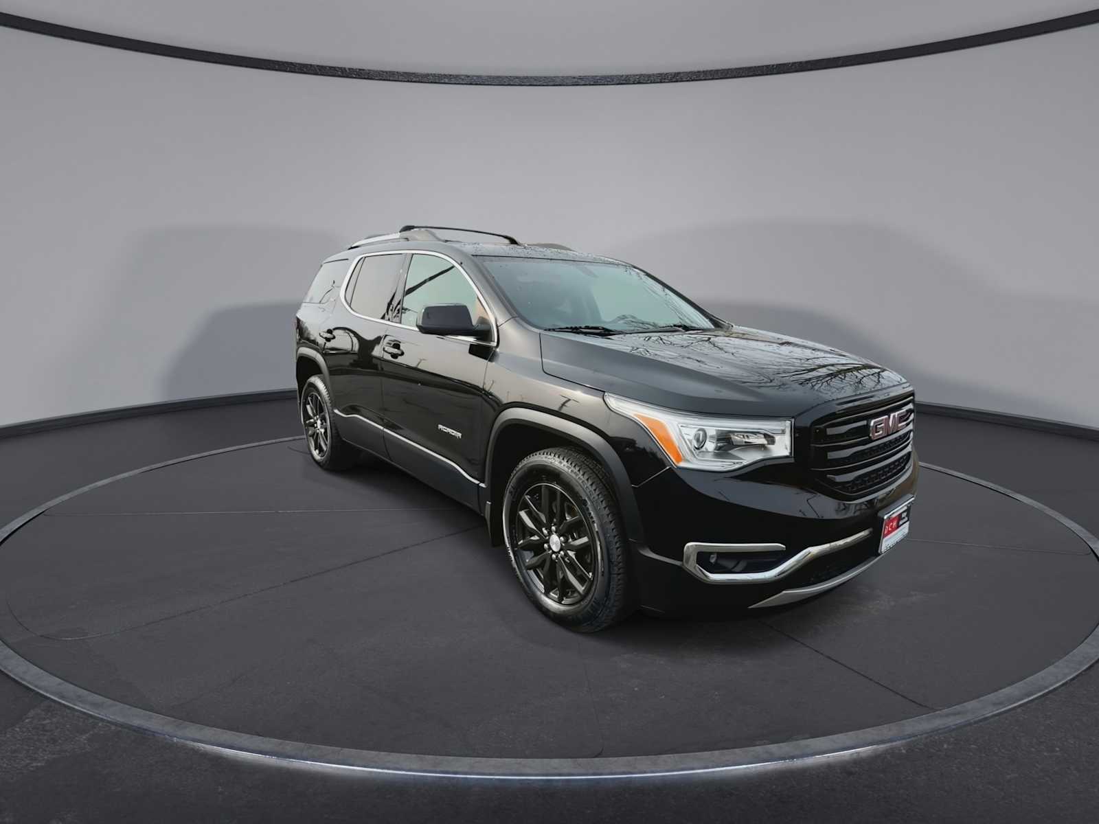 Thumbnail: 2018 GMC Acadia - 2