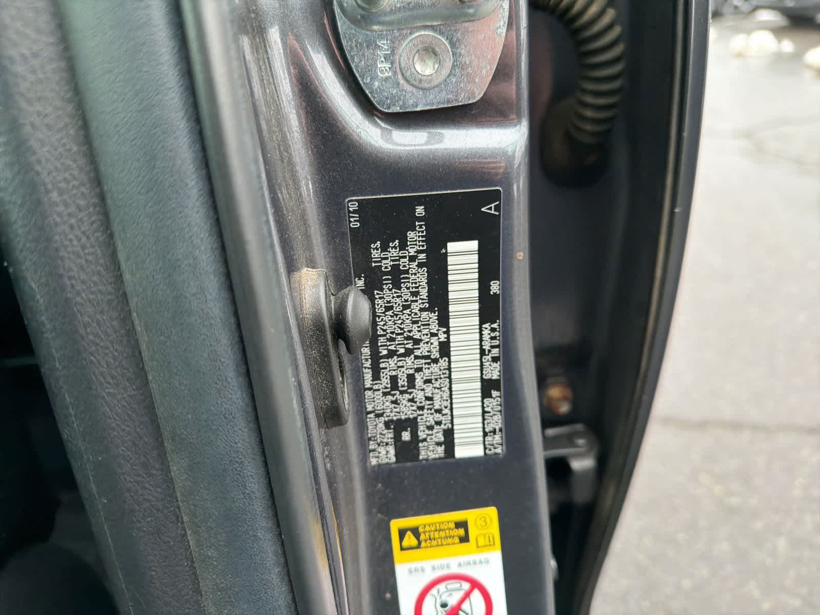 Thumbnail: 2010 Toyota Highlander - 21