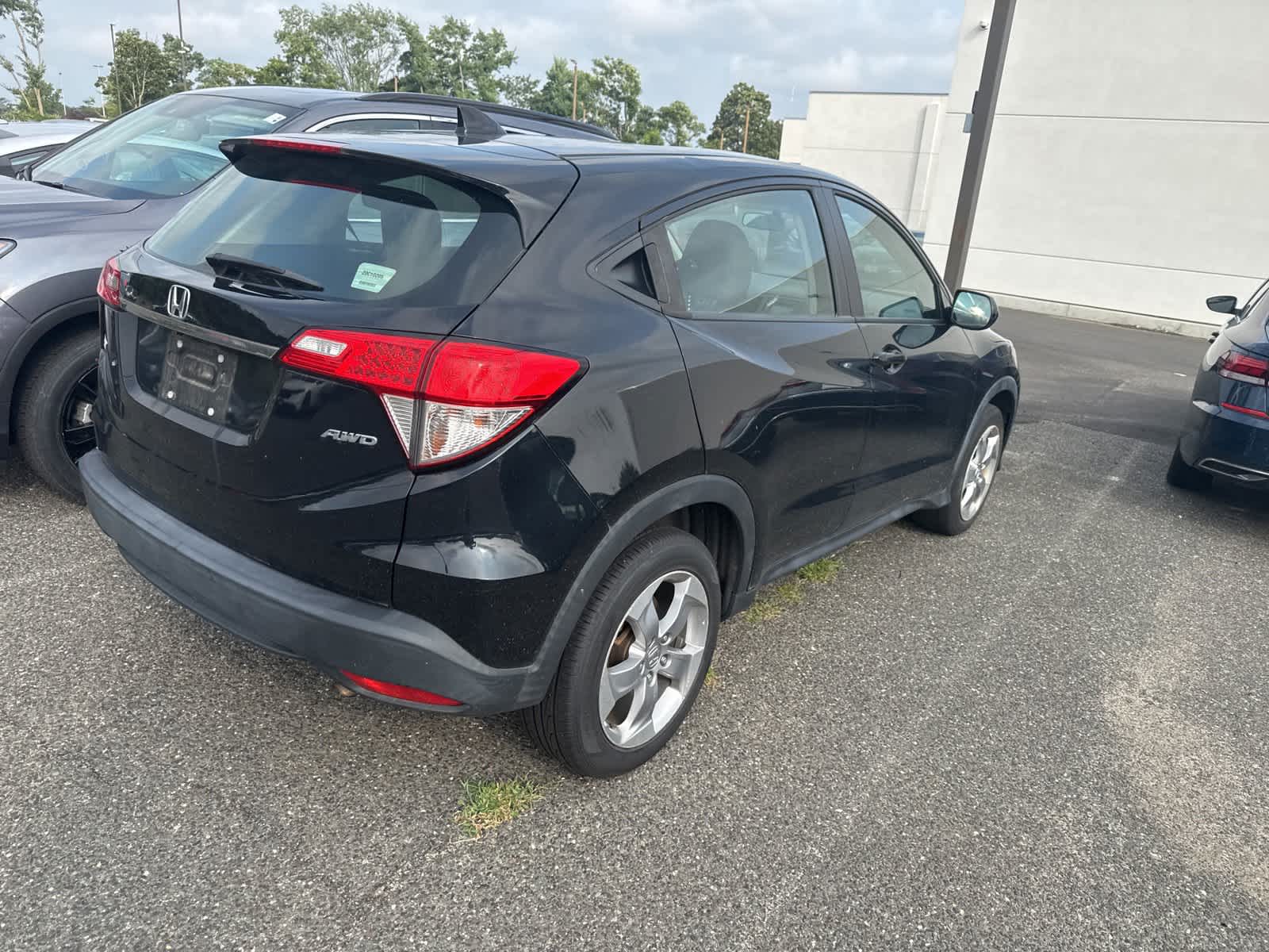Thumbnail: 2021 Honda HR-V - 5