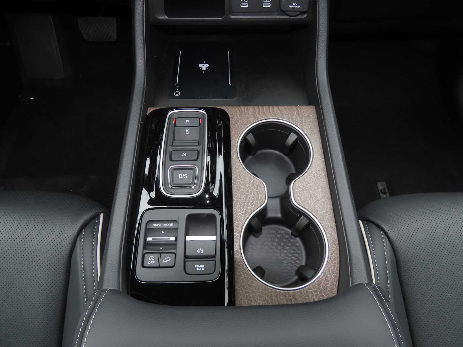 Thumbnail: 2026 Honda Pilot - 27