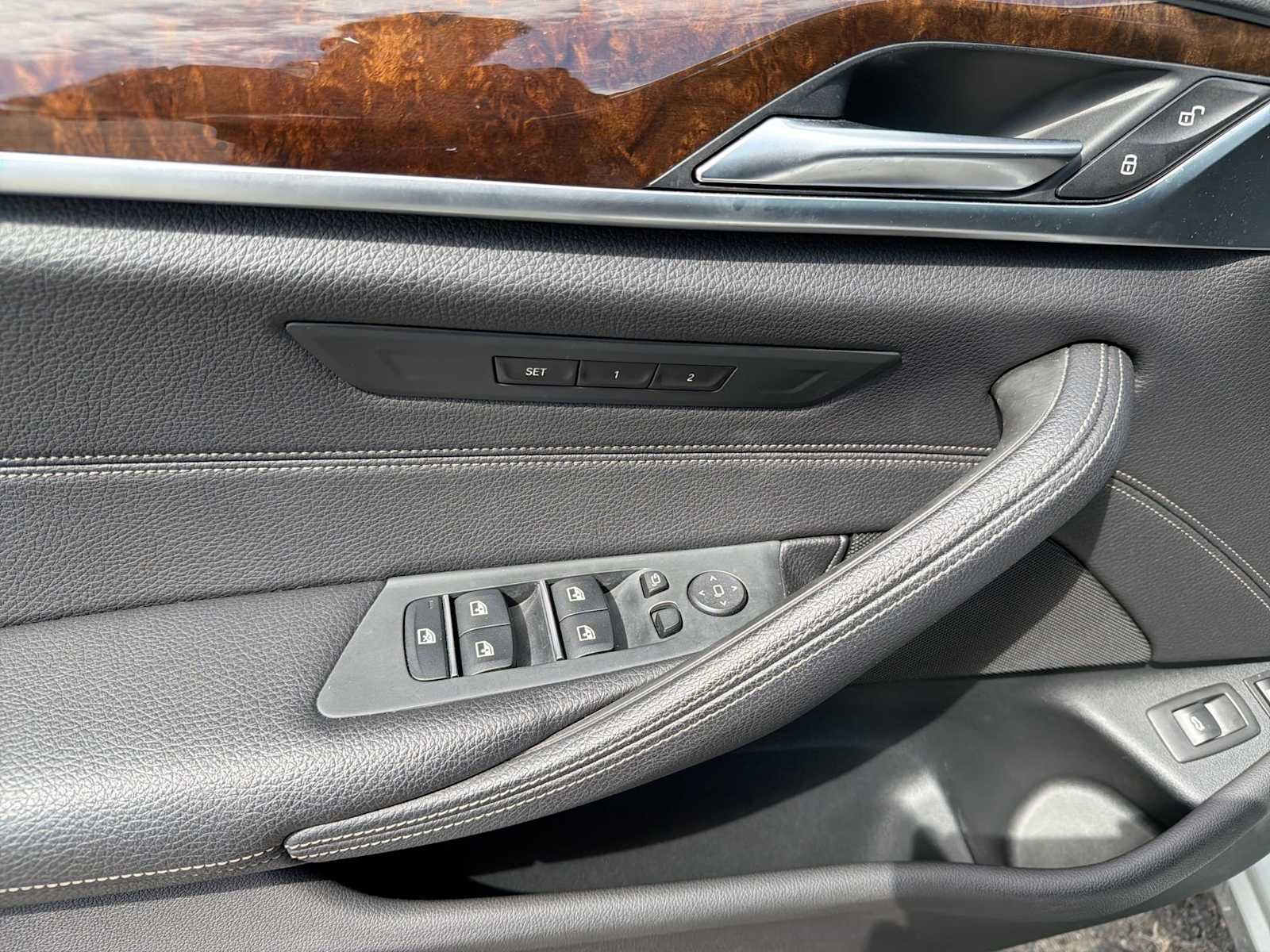 Thumbnail: 2018 BMW 5 Series - 22