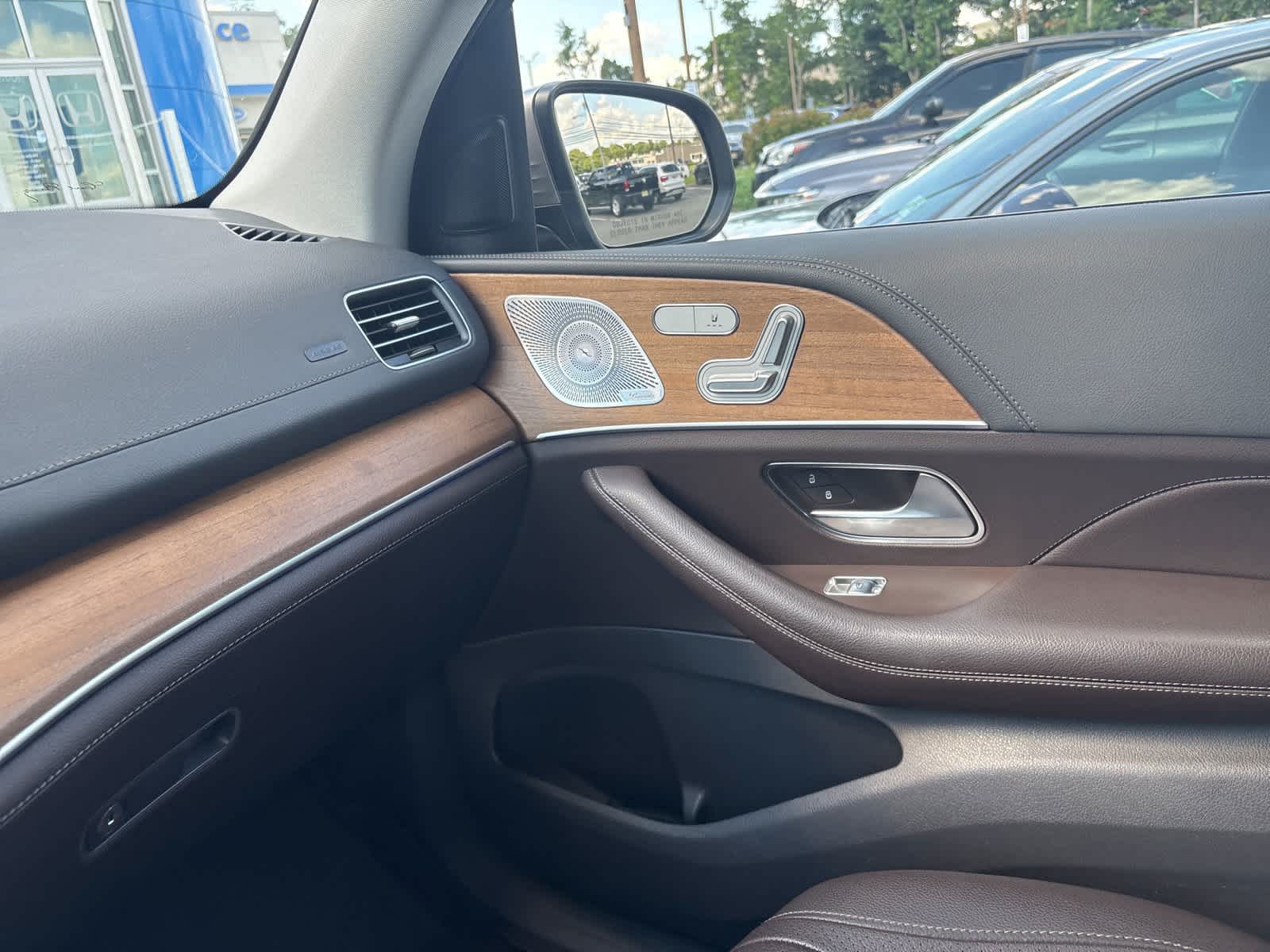 Thumbnail: 2020 Mercedes-Benz GLE - 16