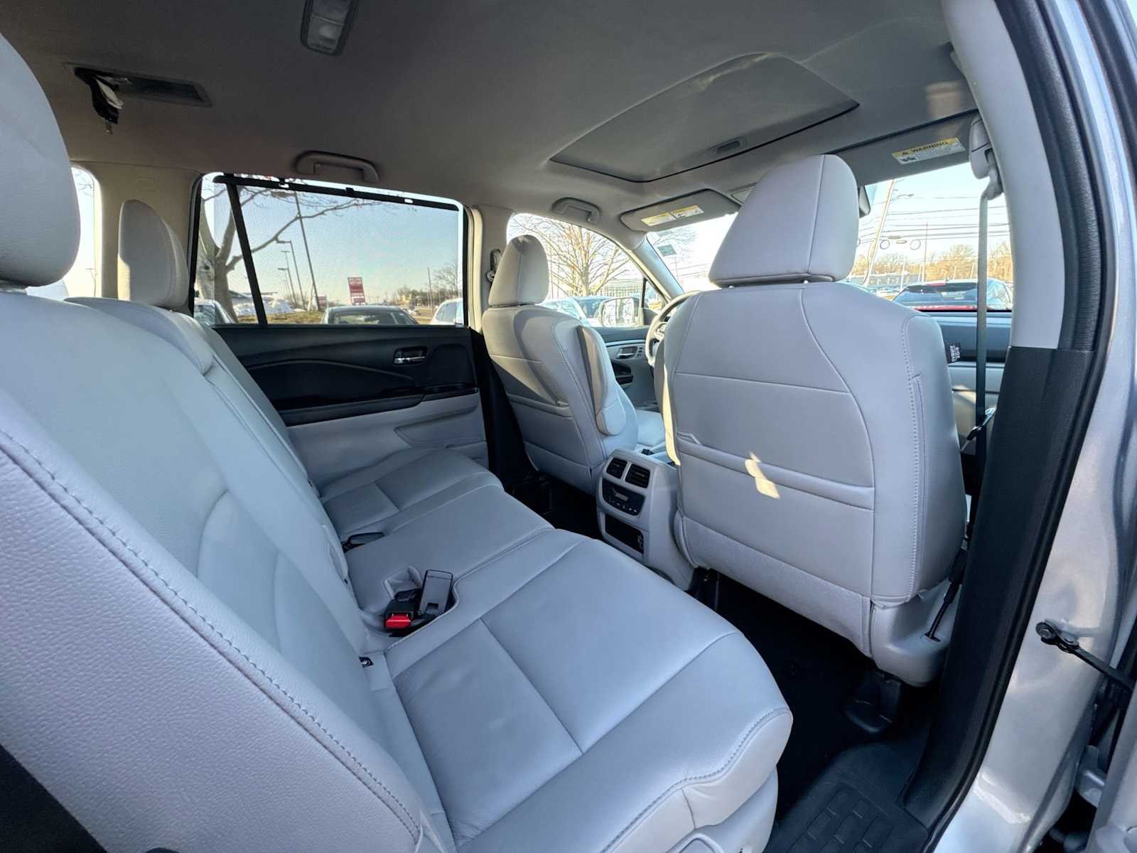 Thumbnail: 2022 Honda Pilot - 14