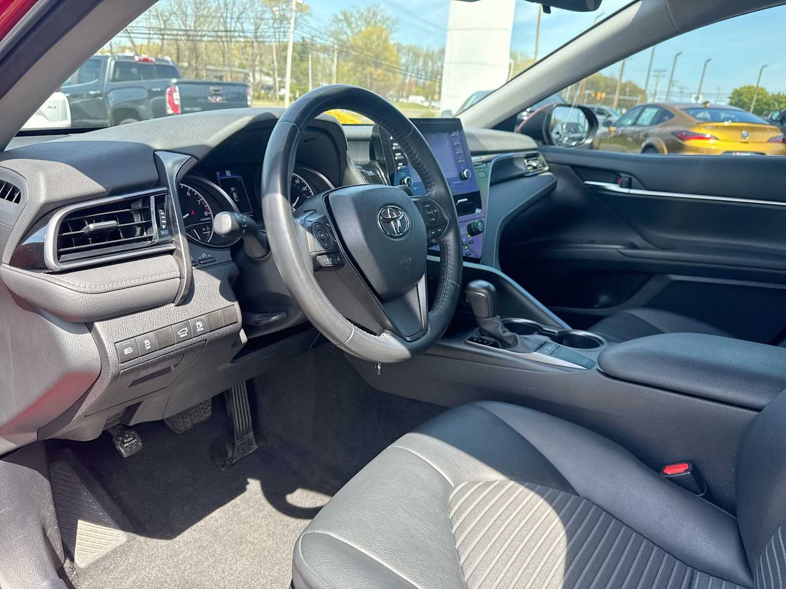 2023 Toyota Camry SE 10