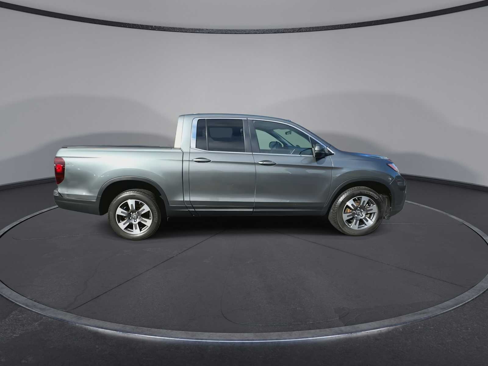 Thumbnail: 2018 Honda Ridgeline - 9