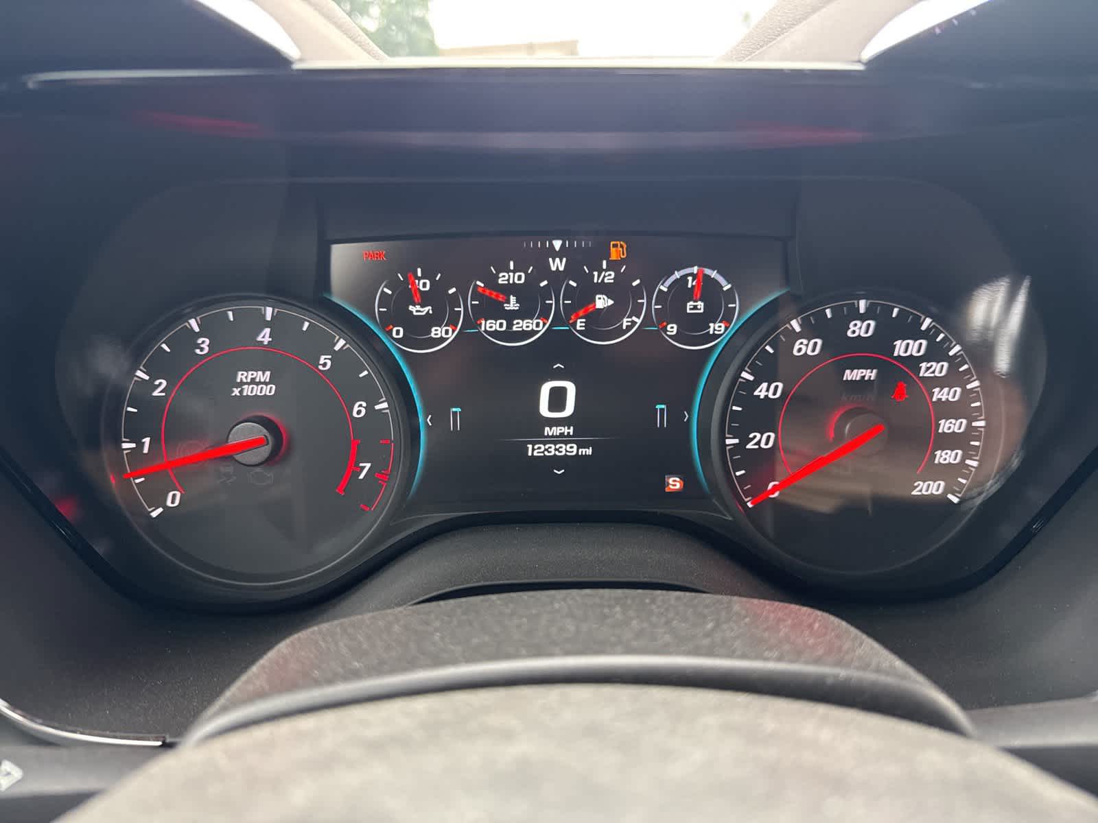 Thumbnail: 2018 Chevrolet Camaro - 17