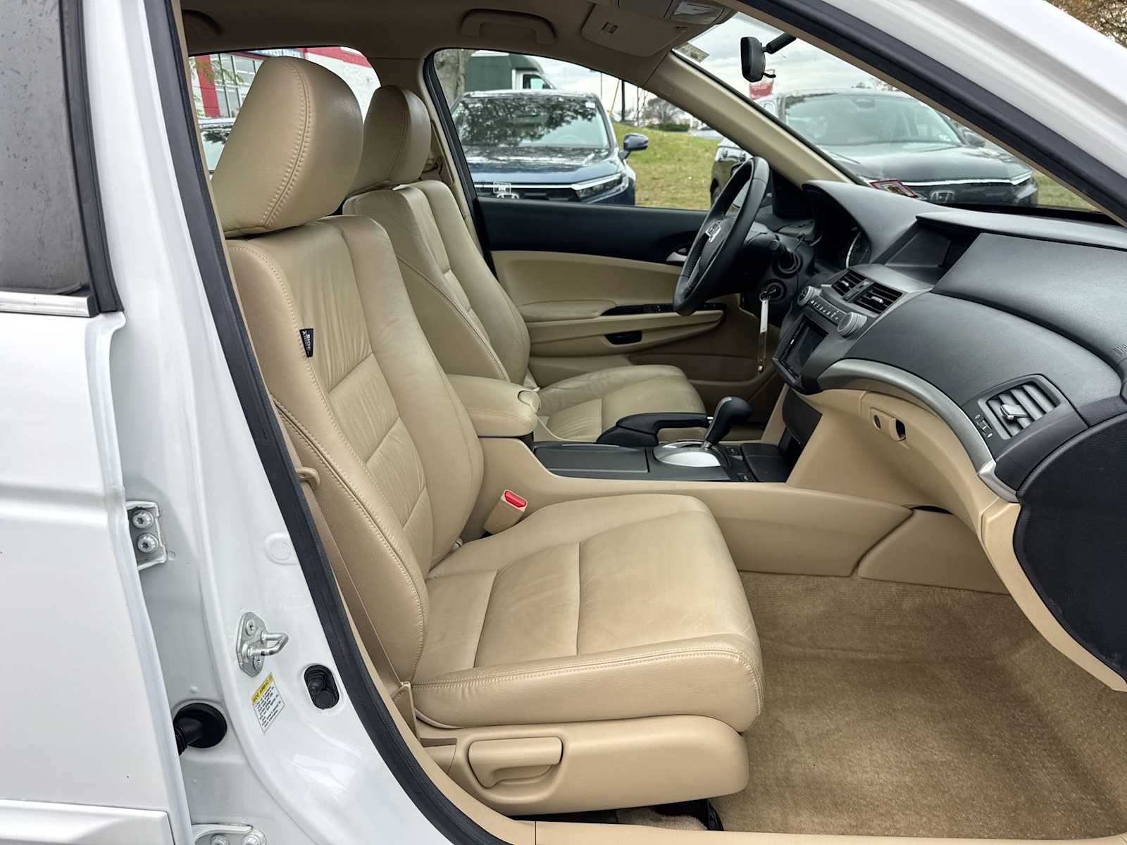 Thumbnail: 2011 Honda Accord - 15