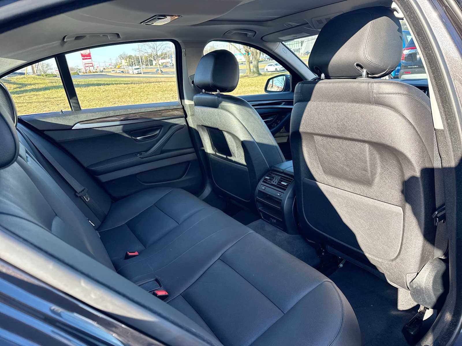 Thumbnail: 2016 BMW 5 Series - 14