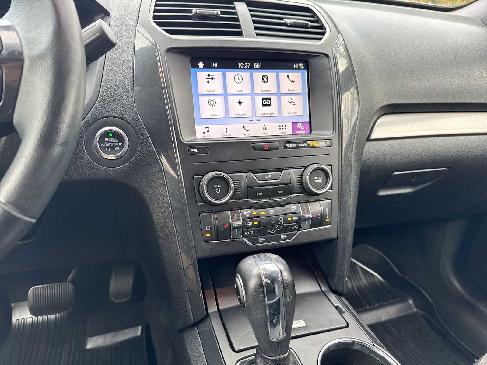 Thumbnail: 2019 Ford Explorer - 26