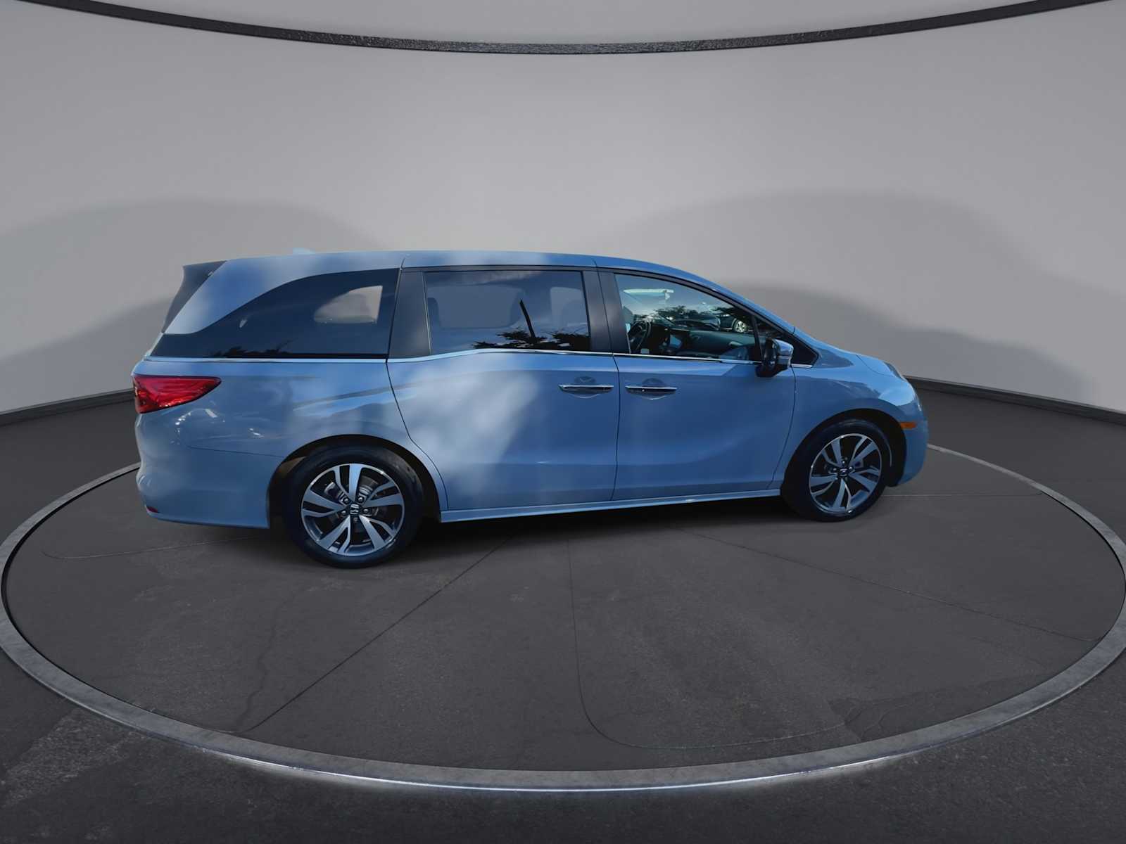 Thumbnail: 2023 Honda Odyssey - 9