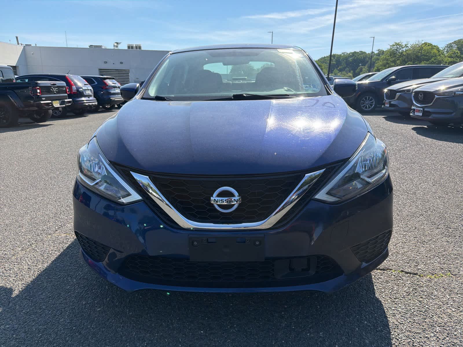 Thumbnail: 2018 Nissan Sentra - 8