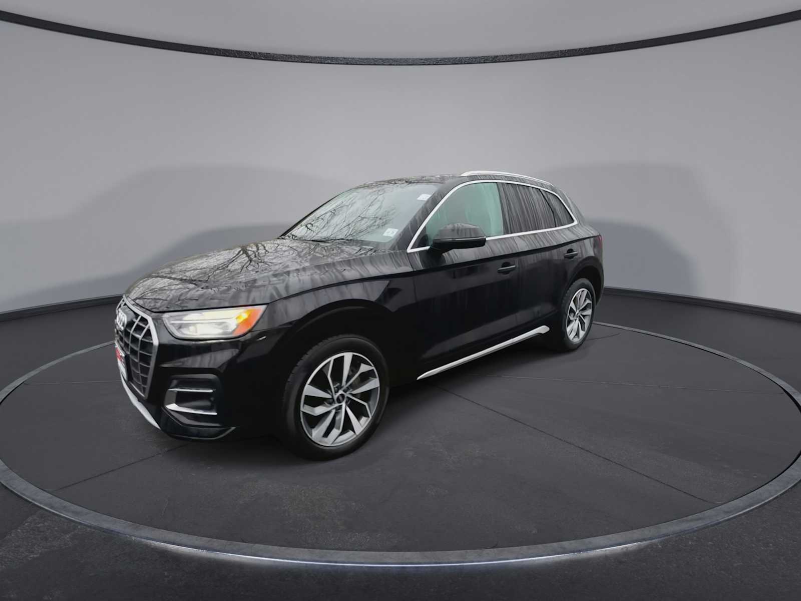 Thumbnail: 2021 Audi Q5 - 4