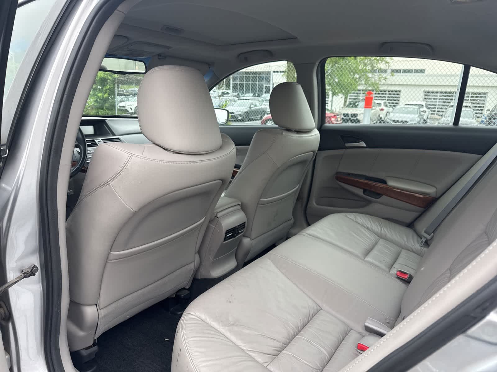 2011 Honda Accord EX-L 9