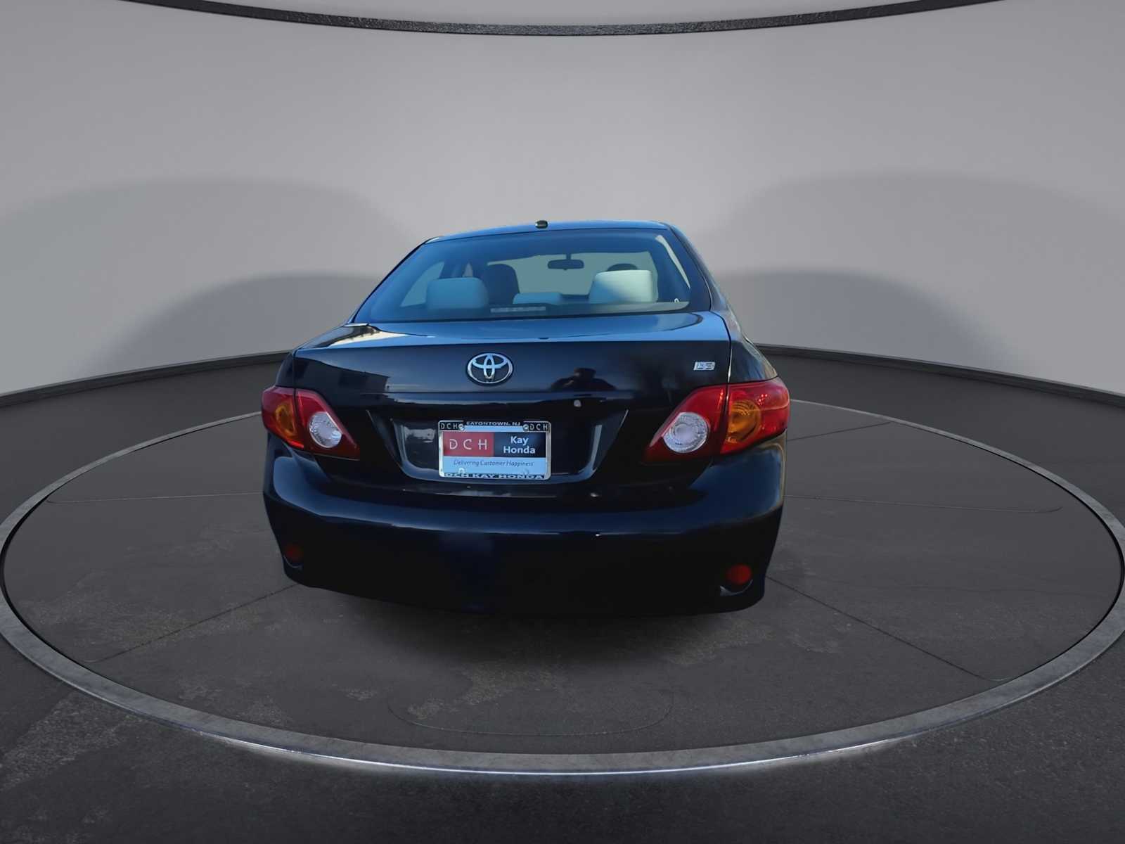 Thumbnail: 2010 Toyota Corolla - 7