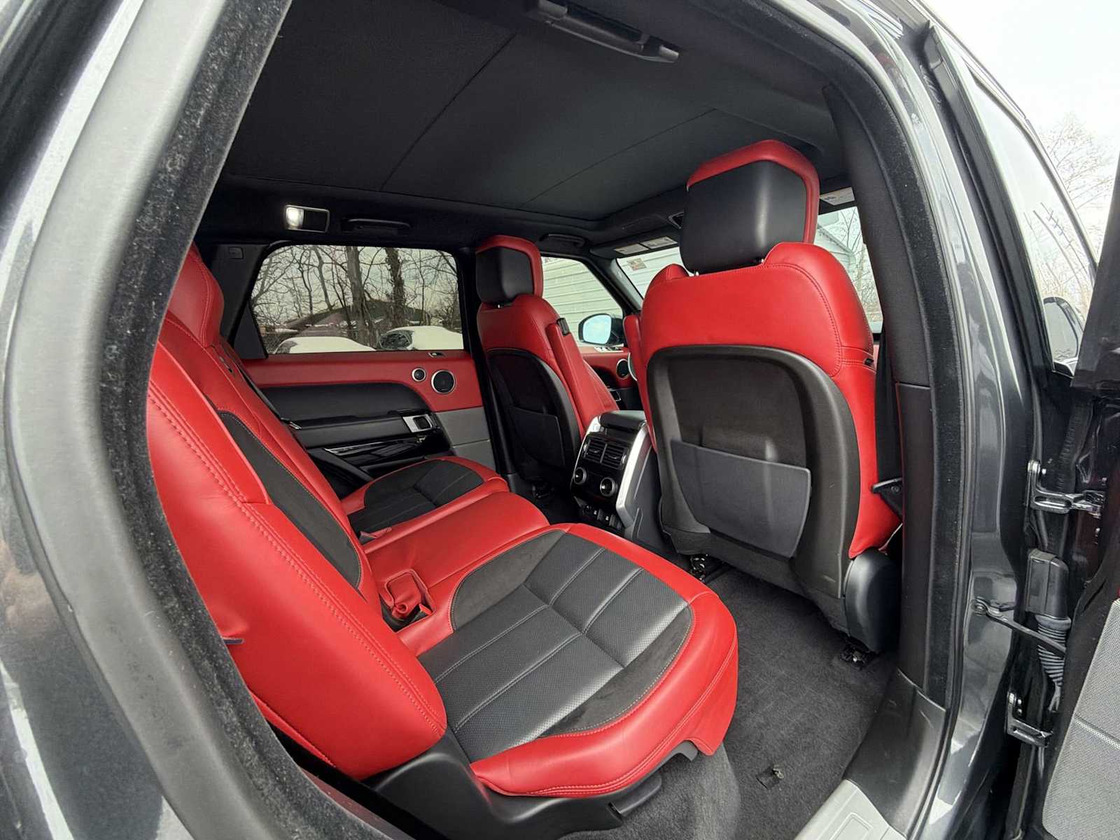 Thumbnail: 2020 Land Rover Range Rover Sport - 14