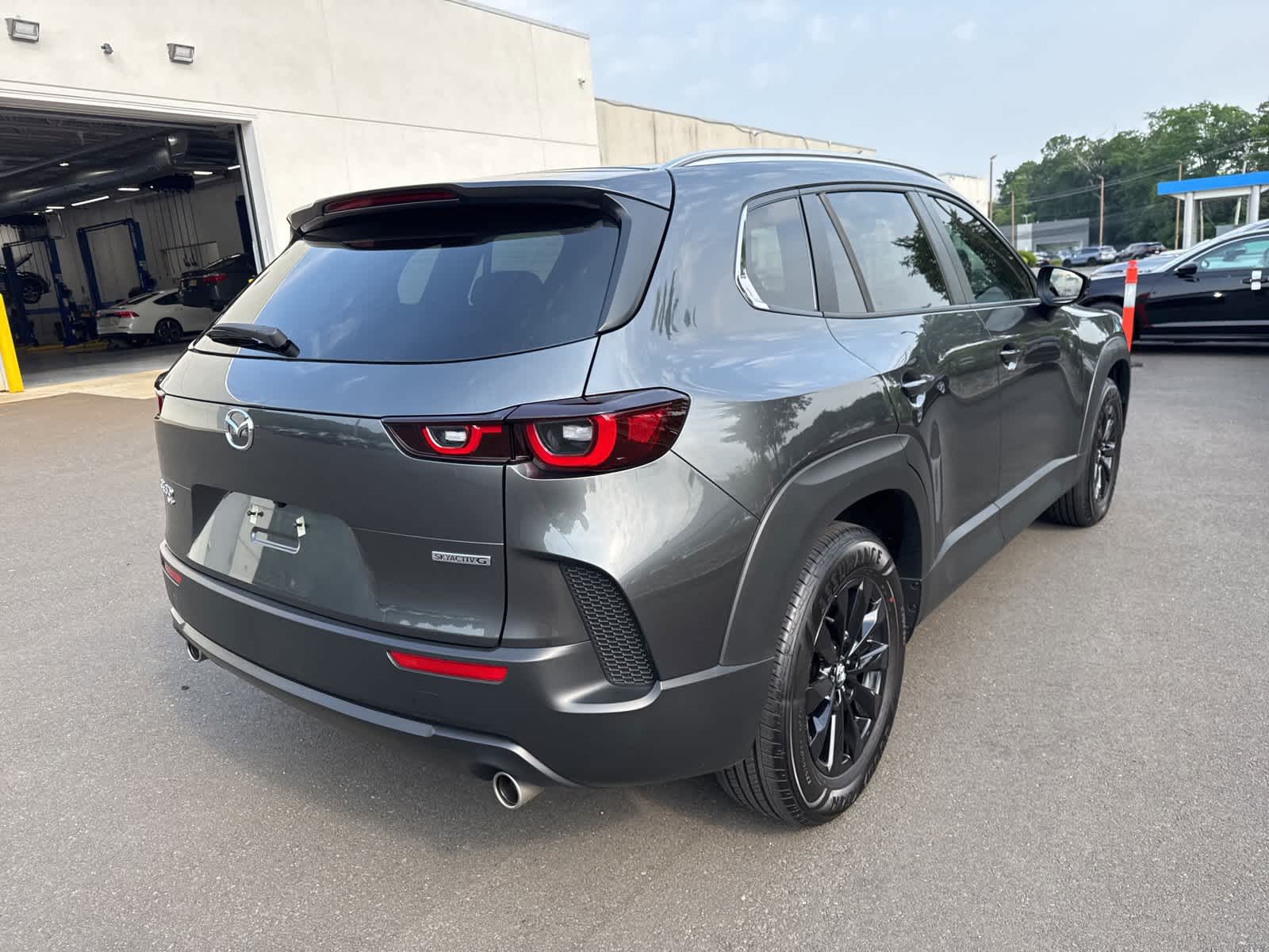 2024 Mazda CX-50 S Preferred 5