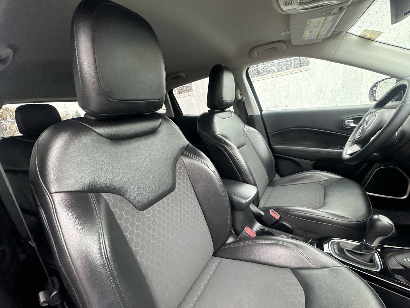 Thumbnail: 2019 Jeep Compass - 17