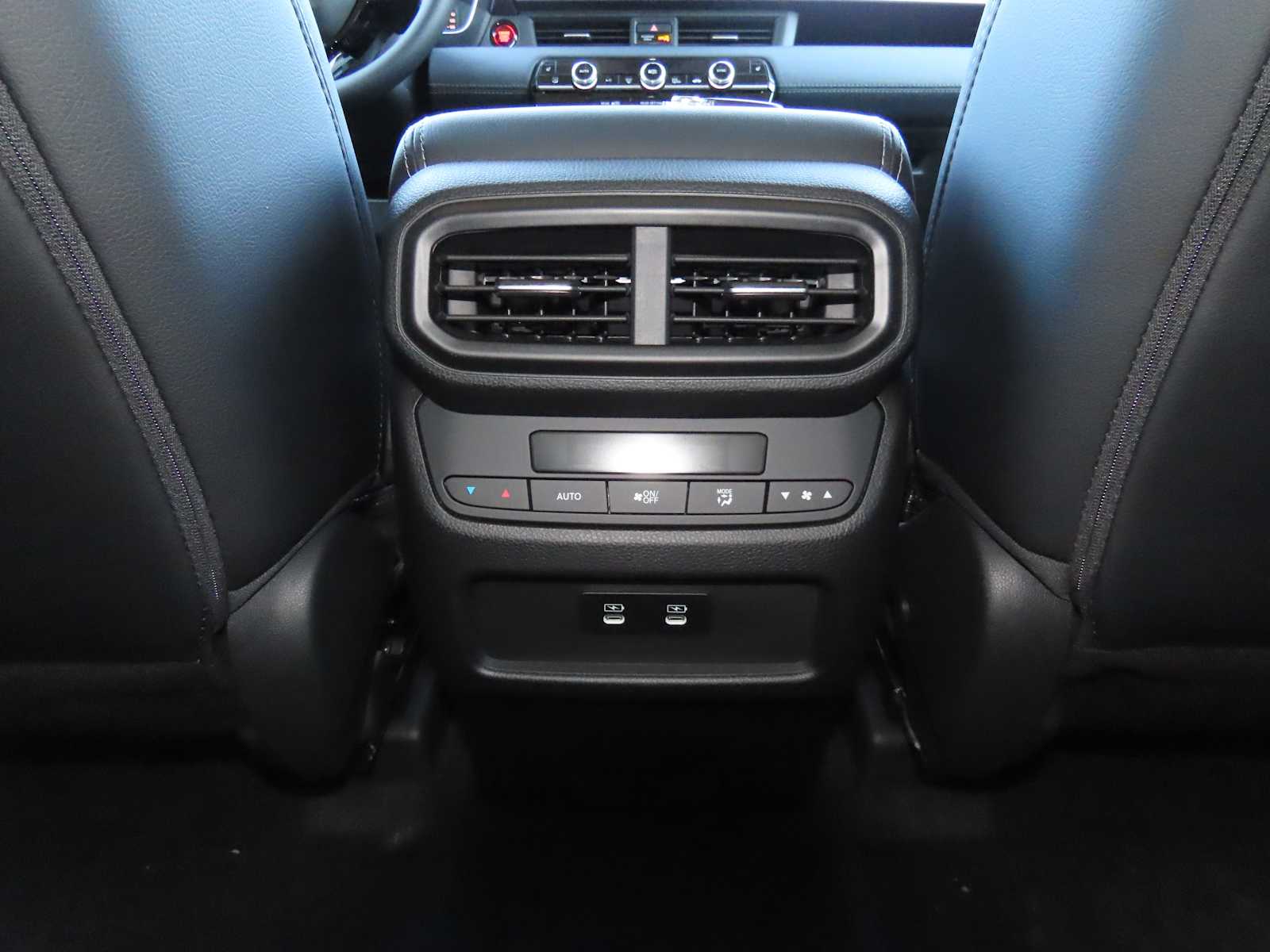 Thumbnail: 2026 Honda Pilot - 24