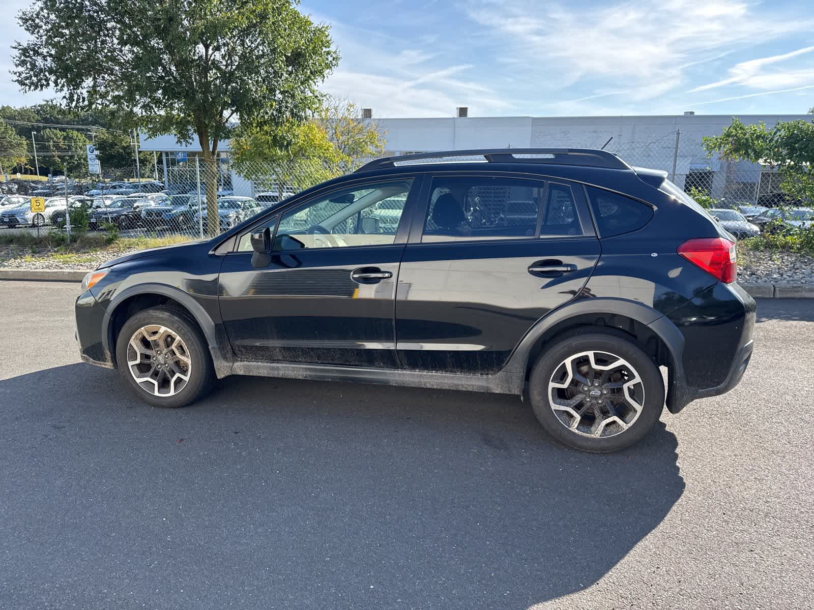 Thumbnail: 2017 Subaru Crosstrek - 2