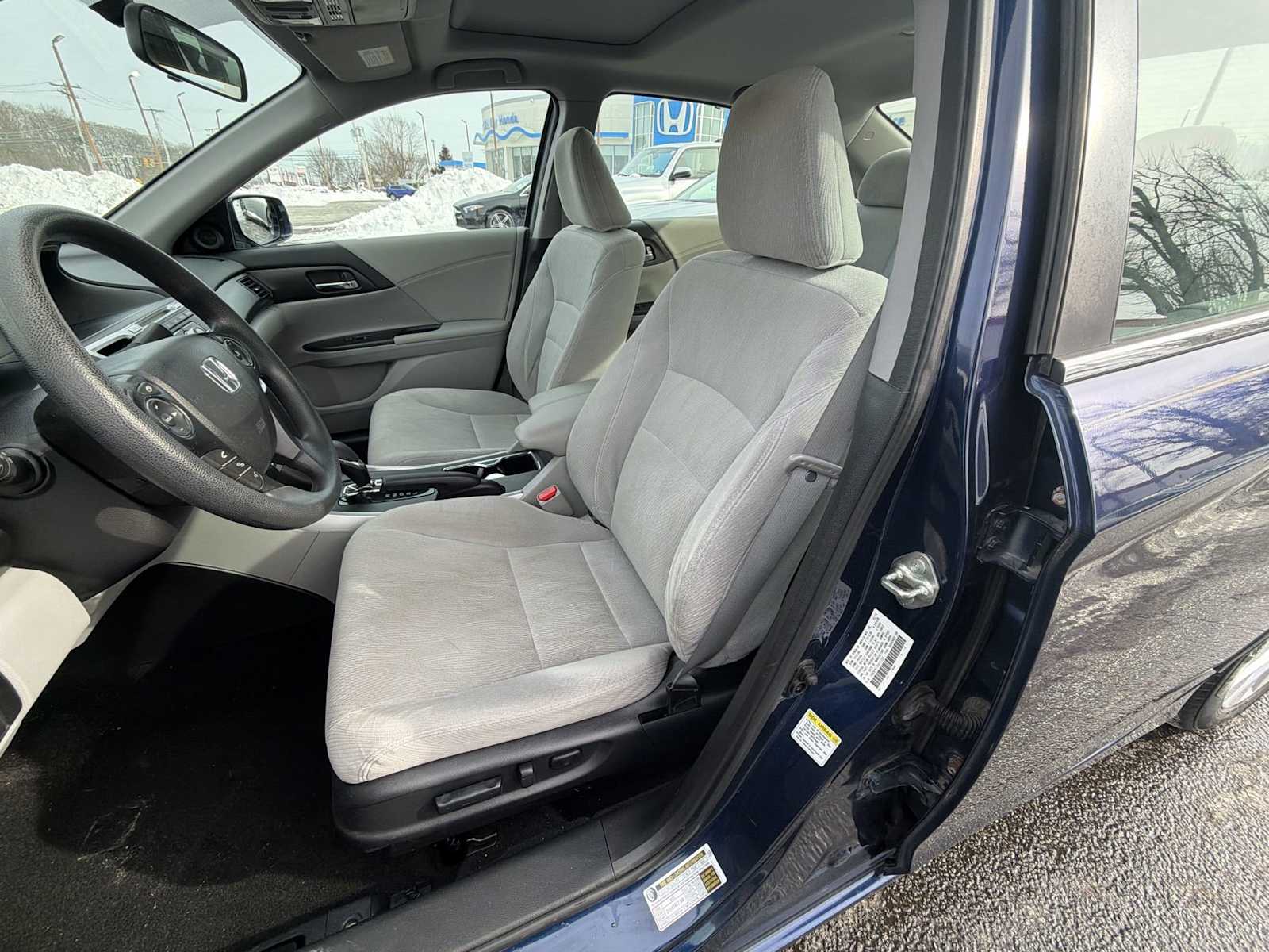 Thumbnail: 2015 Honda Accord - 21