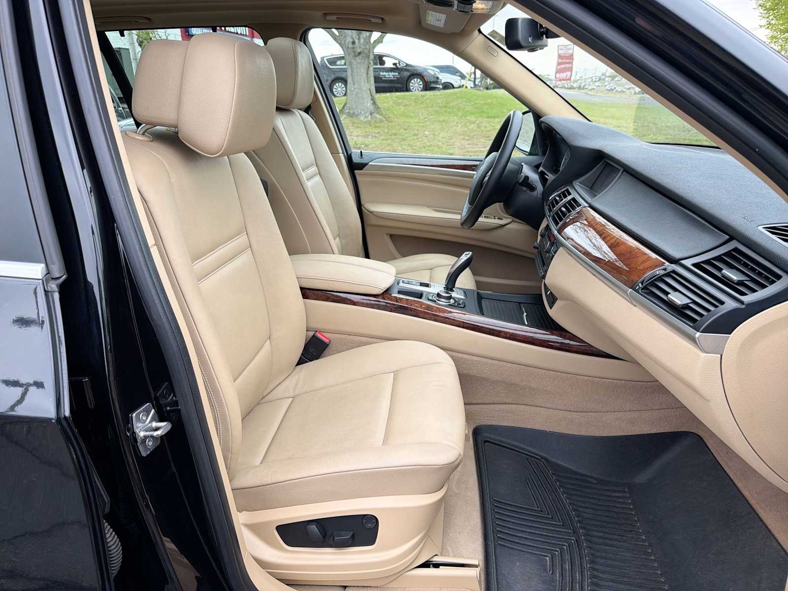 Thumbnail: 2013 BMW X5 - 15