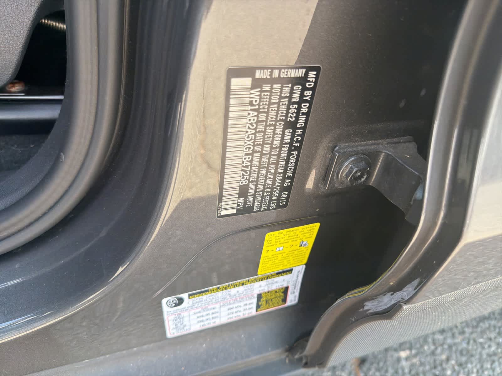 Thumbnail: 2016 Porsche Macan - 20