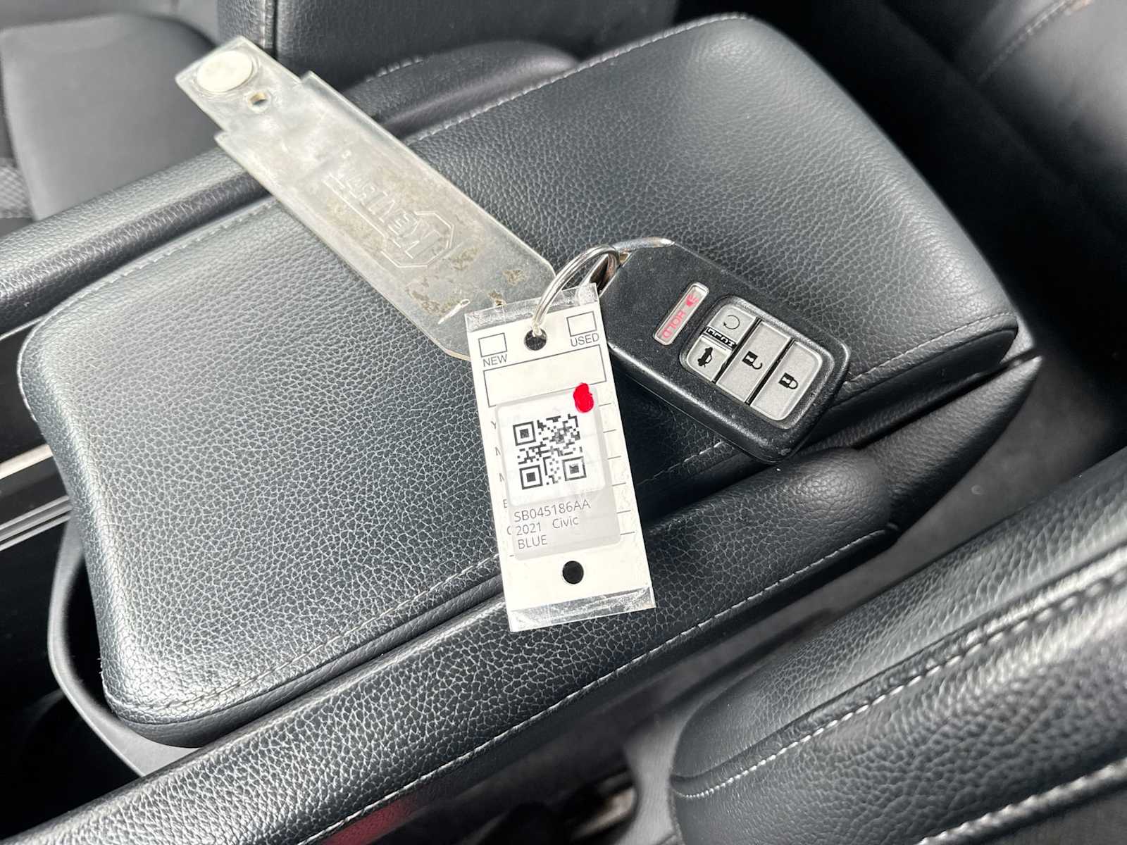 Thumbnail: 2021 Honda Civic - 32