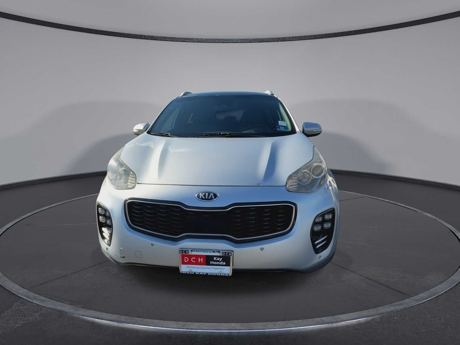 Thumbnail: 2017 Kia Sportage - 3