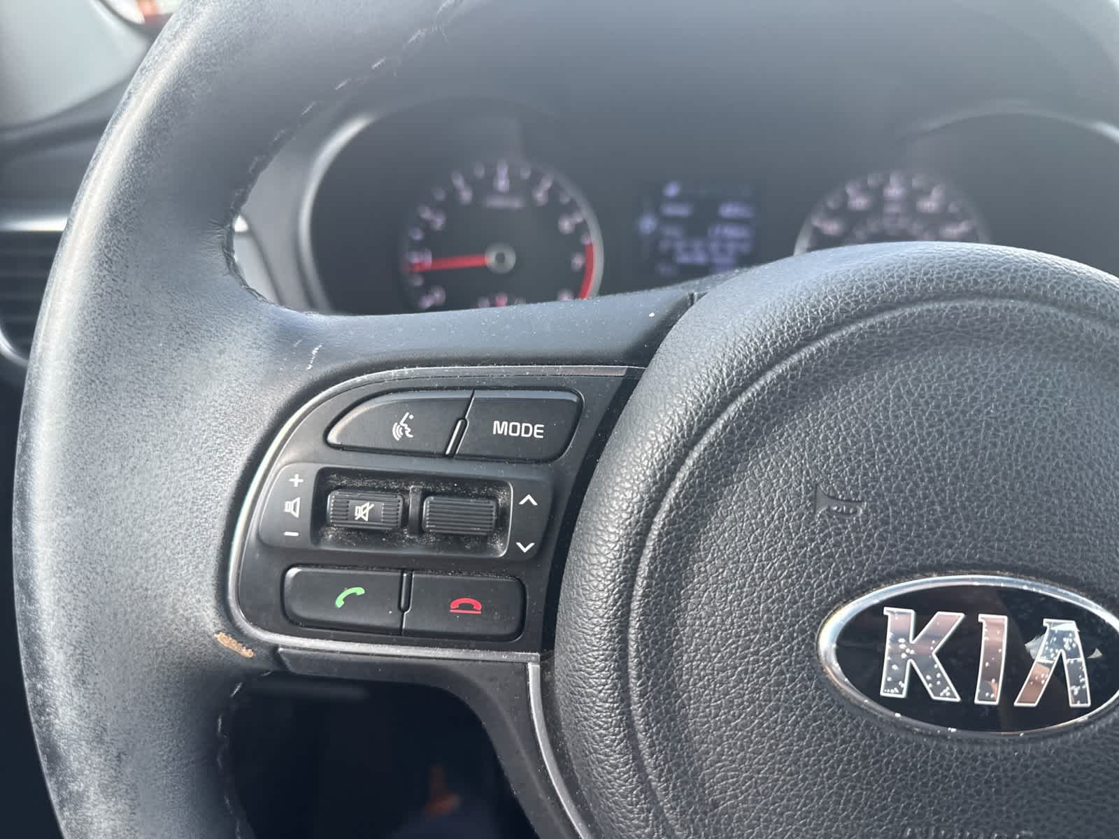 Thumbnail: 2018 Kia Optima - 21