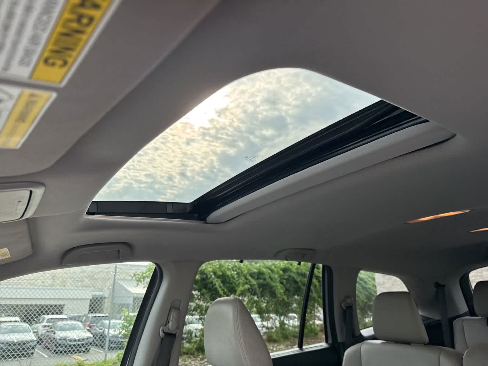 Thumbnail: 2022 Honda Pilot - 21