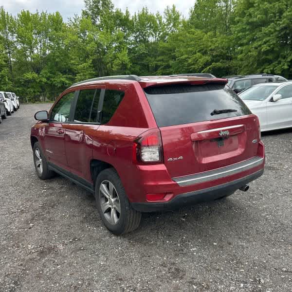 Thumbnail: 2016 Jeep Compass - 3