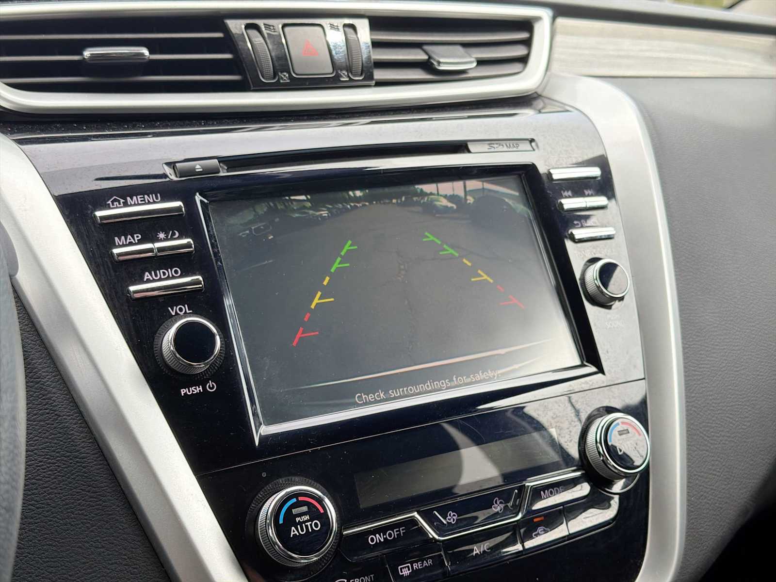 Thumbnail: 2015 Nissan Murano - 29