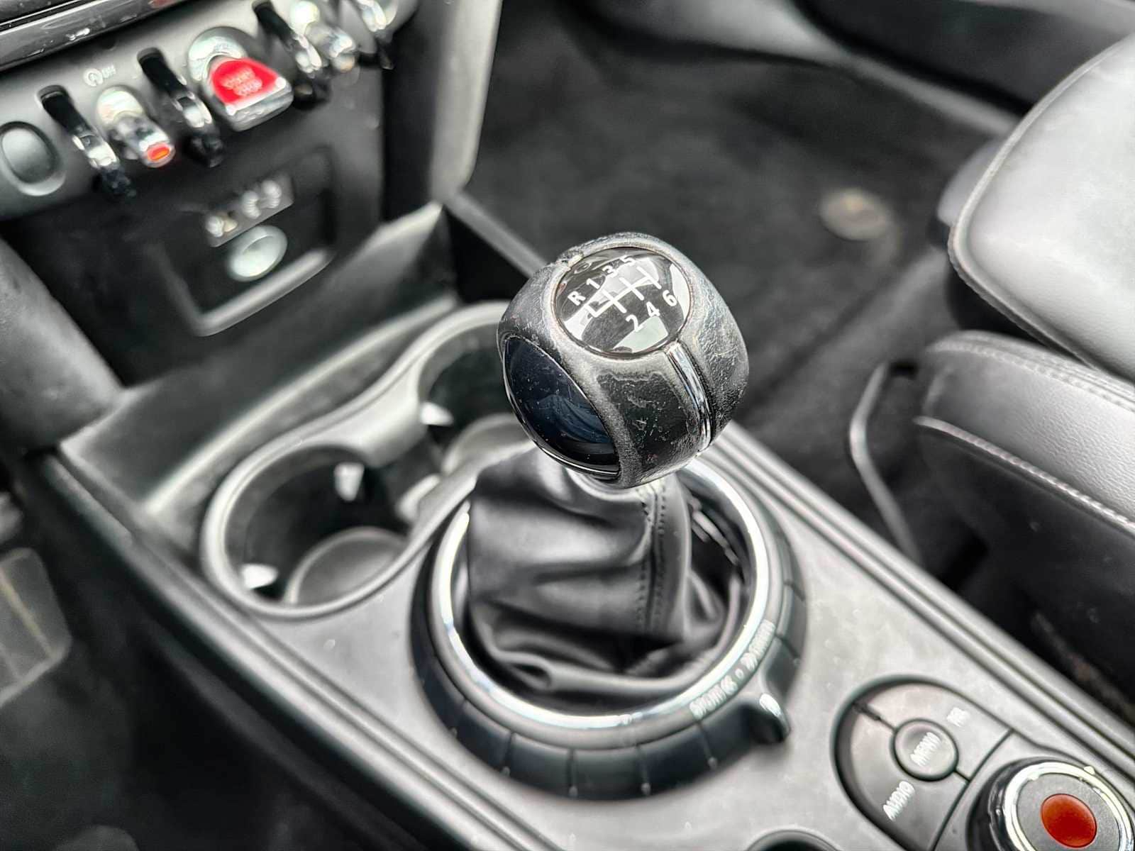 Thumbnail: 2017 MINI Cooper Countryman - 30