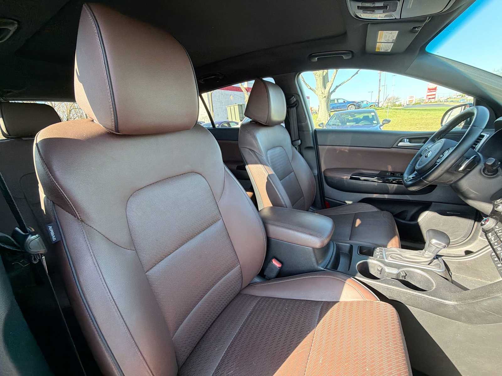 Thumbnail: 2017 Kia Sportage - 16