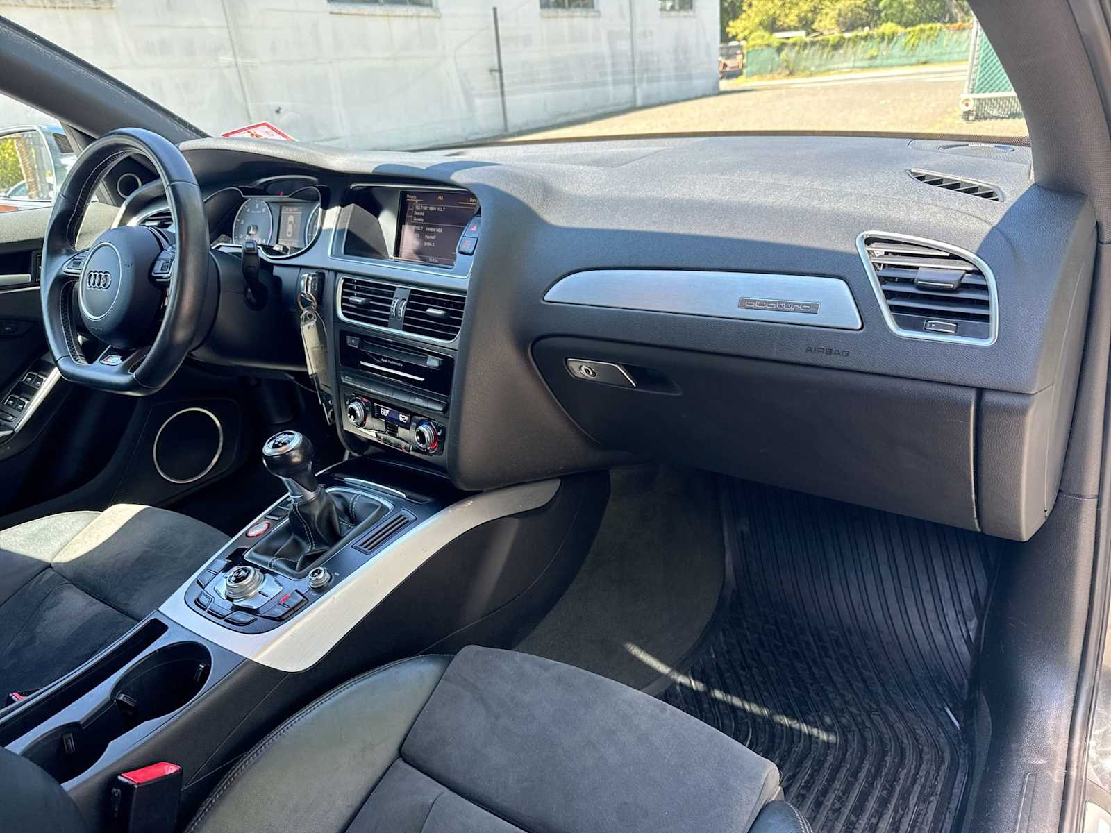 Thumbnail: 2015 Audi S4 - 16