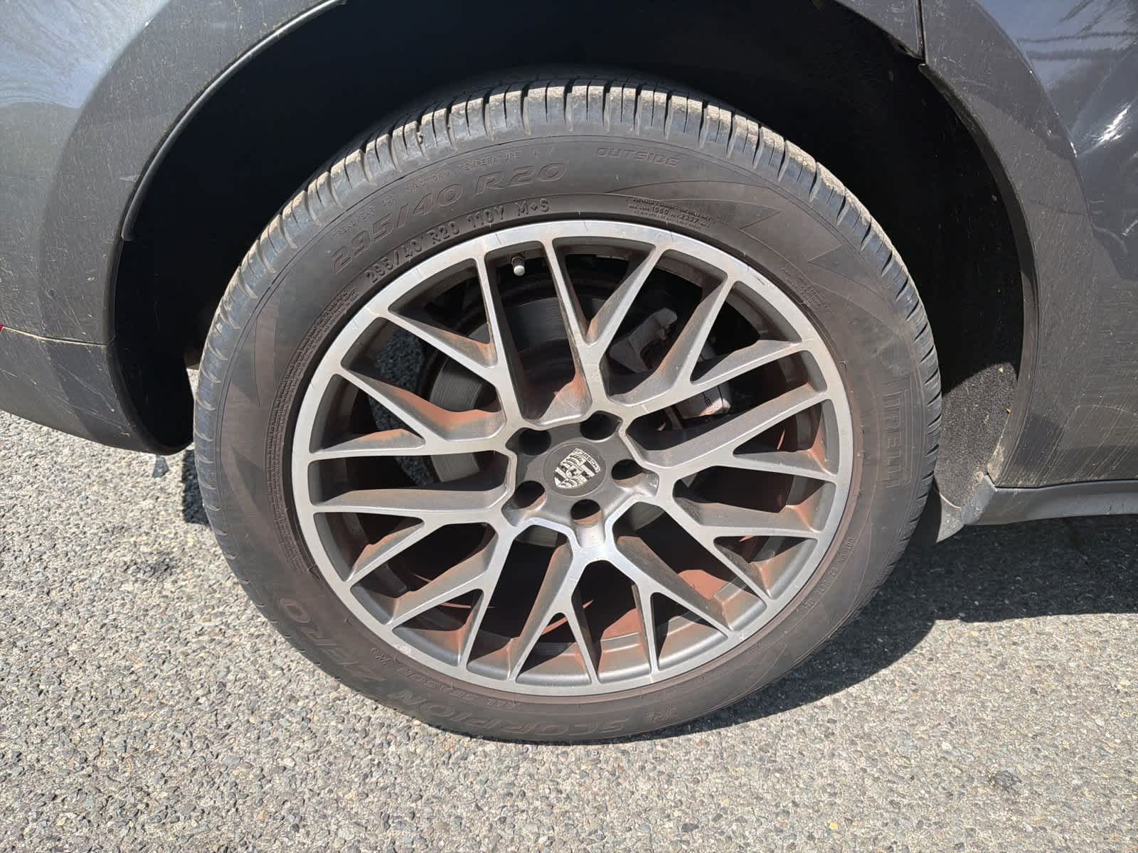 Thumbnail: 2016 Porsche Macan - 24