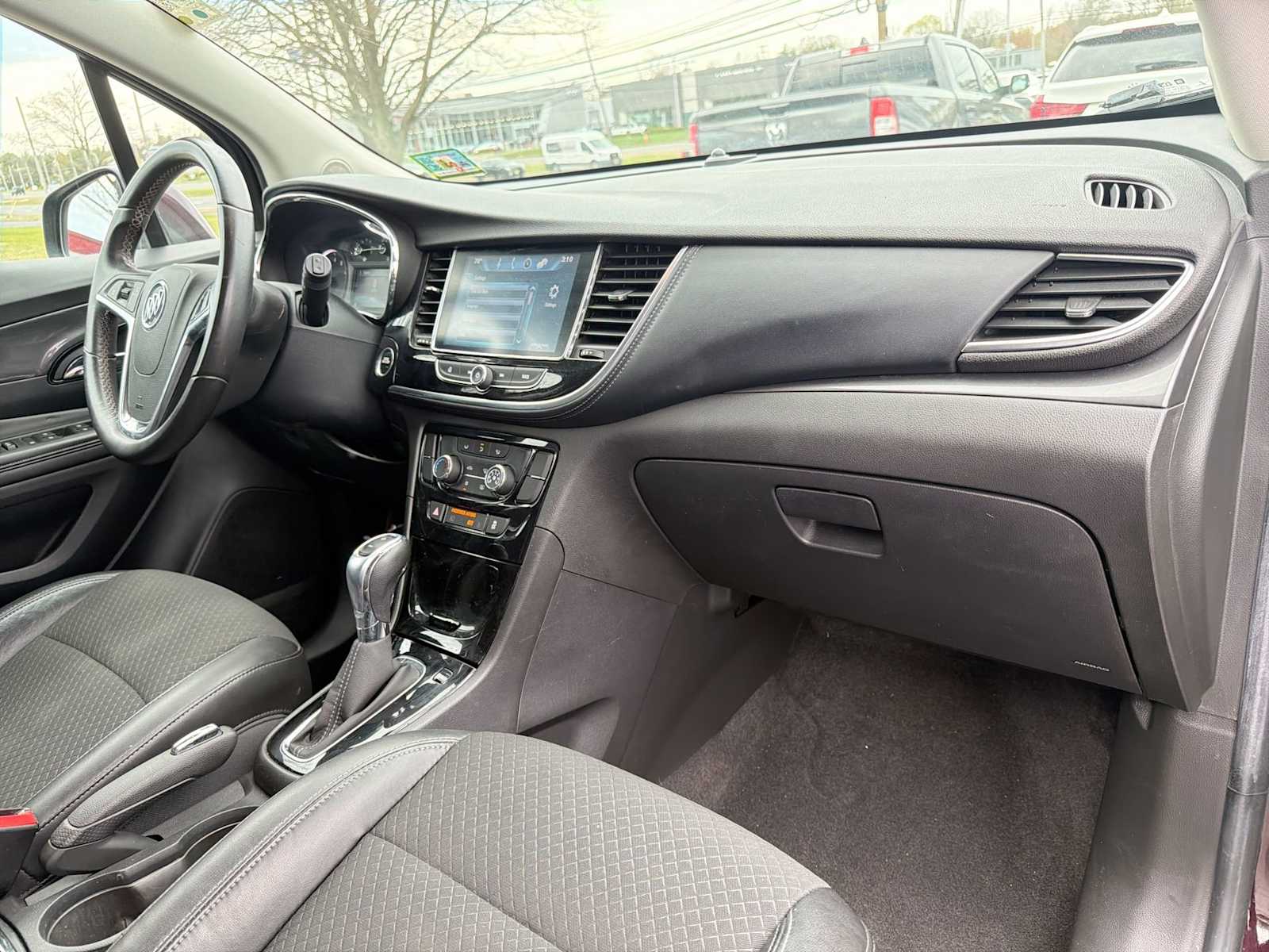 Thumbnail: 2017 Buick Encore - 16