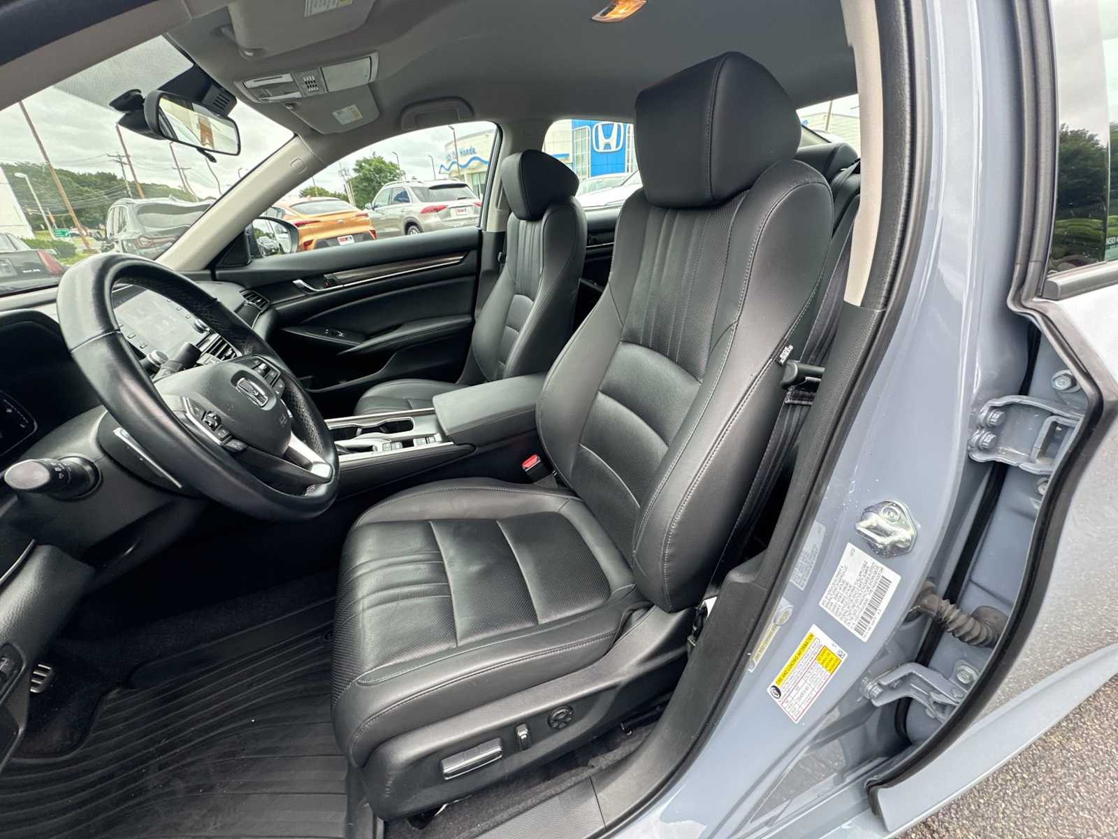 Thumbnail: 2022 Honda Accord - 21