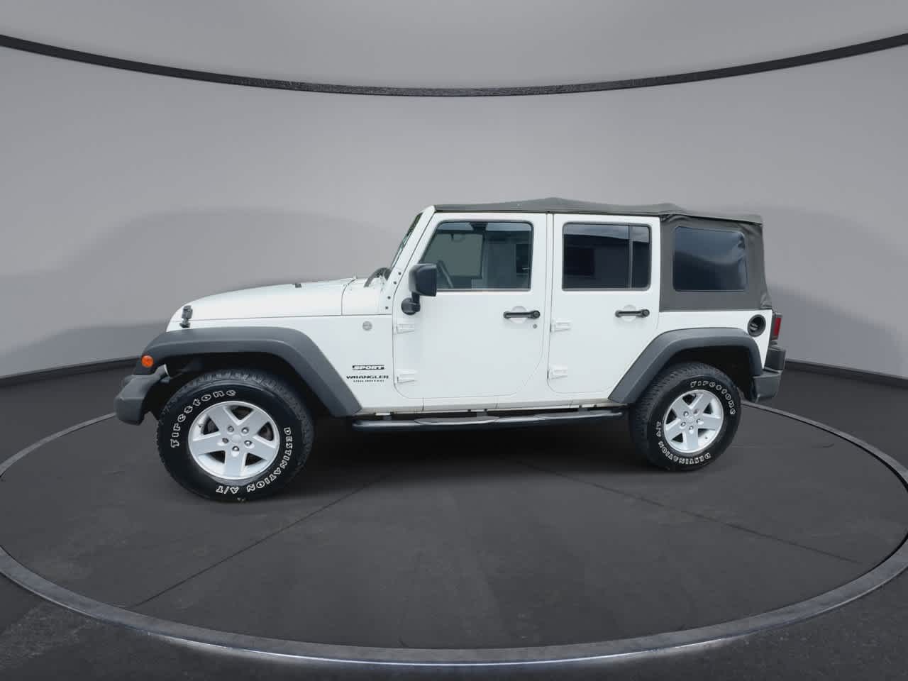 Thumbnail: 2010 Jeep Wrangler - 5
