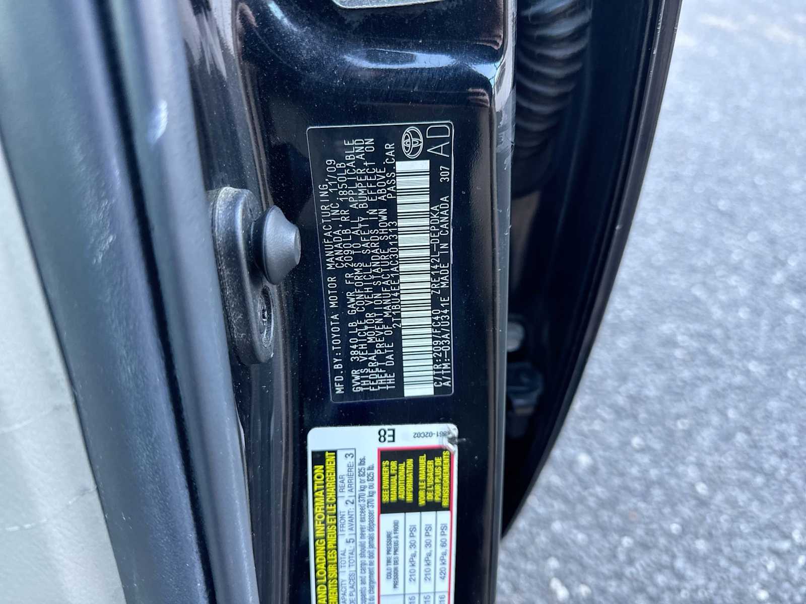 Thumbnail: 2010 Toyota Corolla - 28