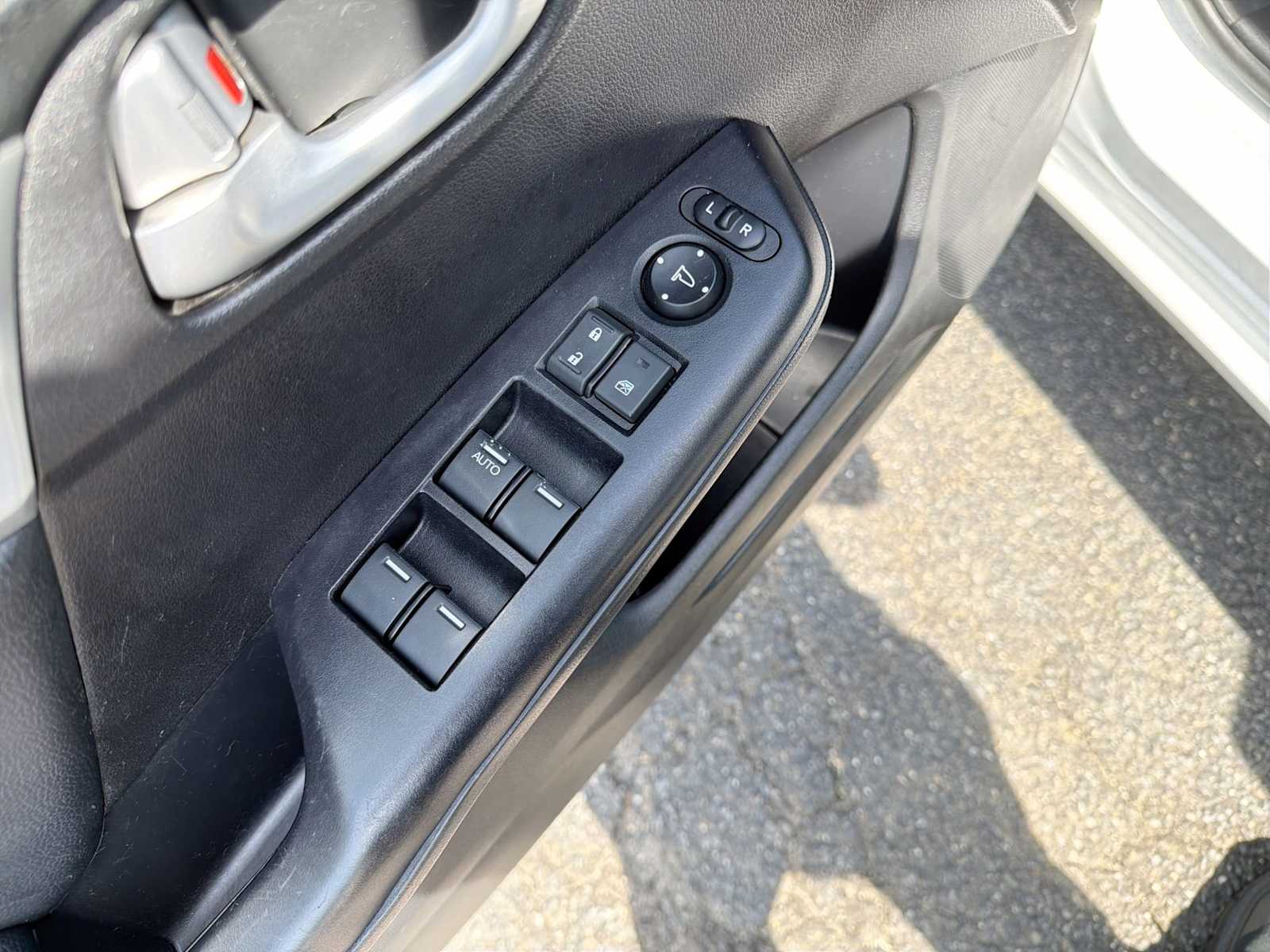 Thumbnail: 2014 Honda Civic - 22