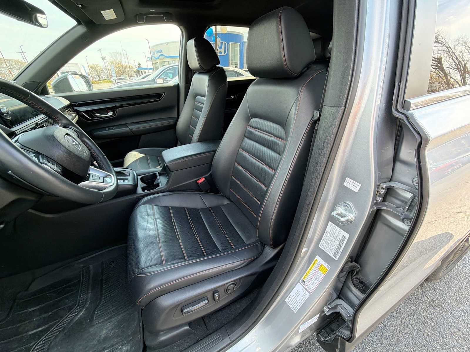 Thumbnail: 2023 Honda CR-V - 21