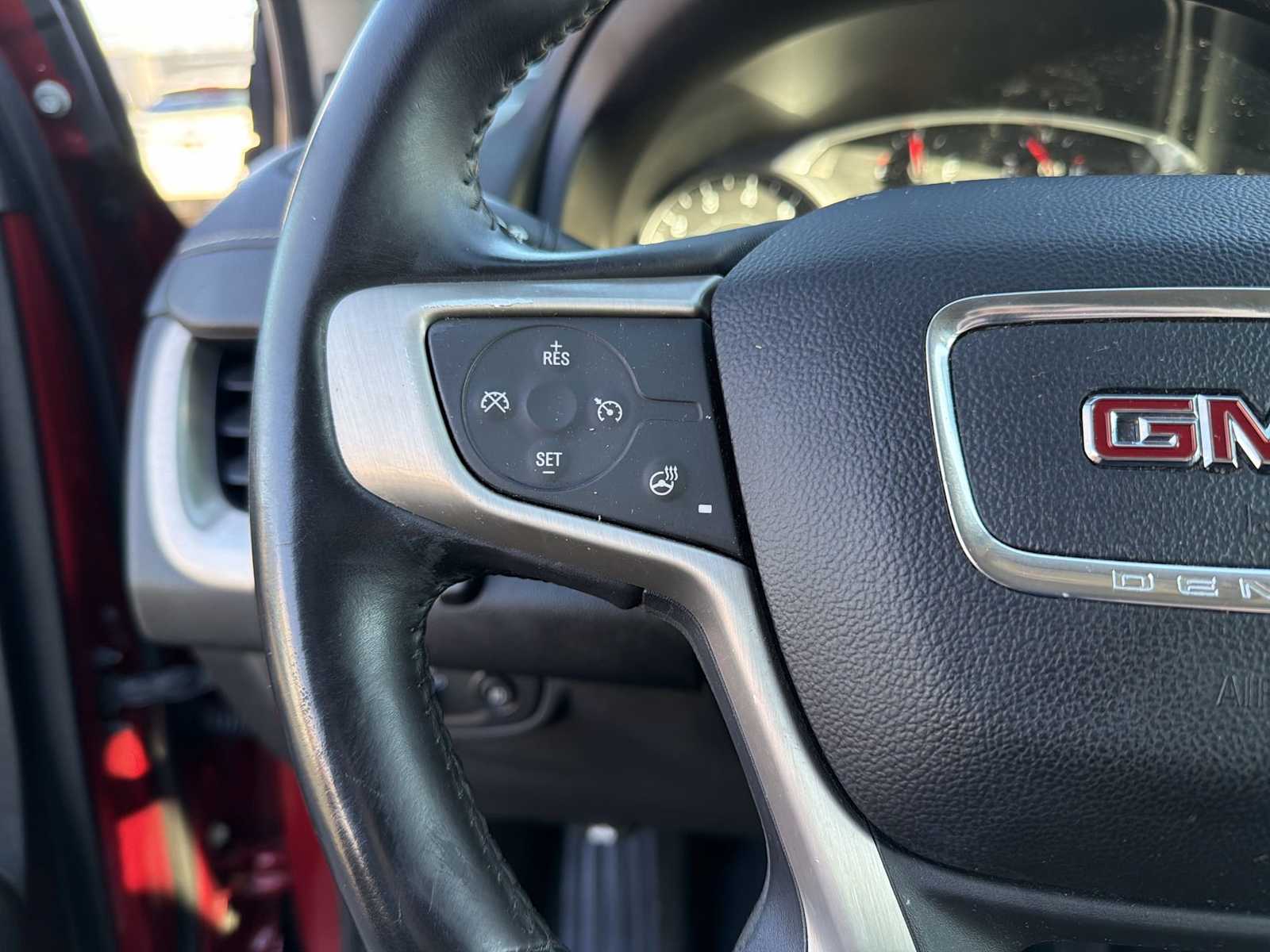 Thumbnail: 2019 GMC Terrain - 25