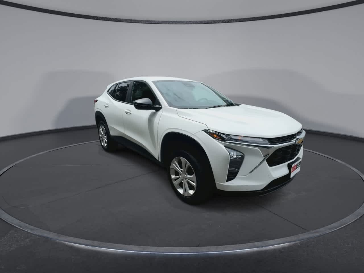 Thumbnail: 2024 Chevrolet Trax - 2